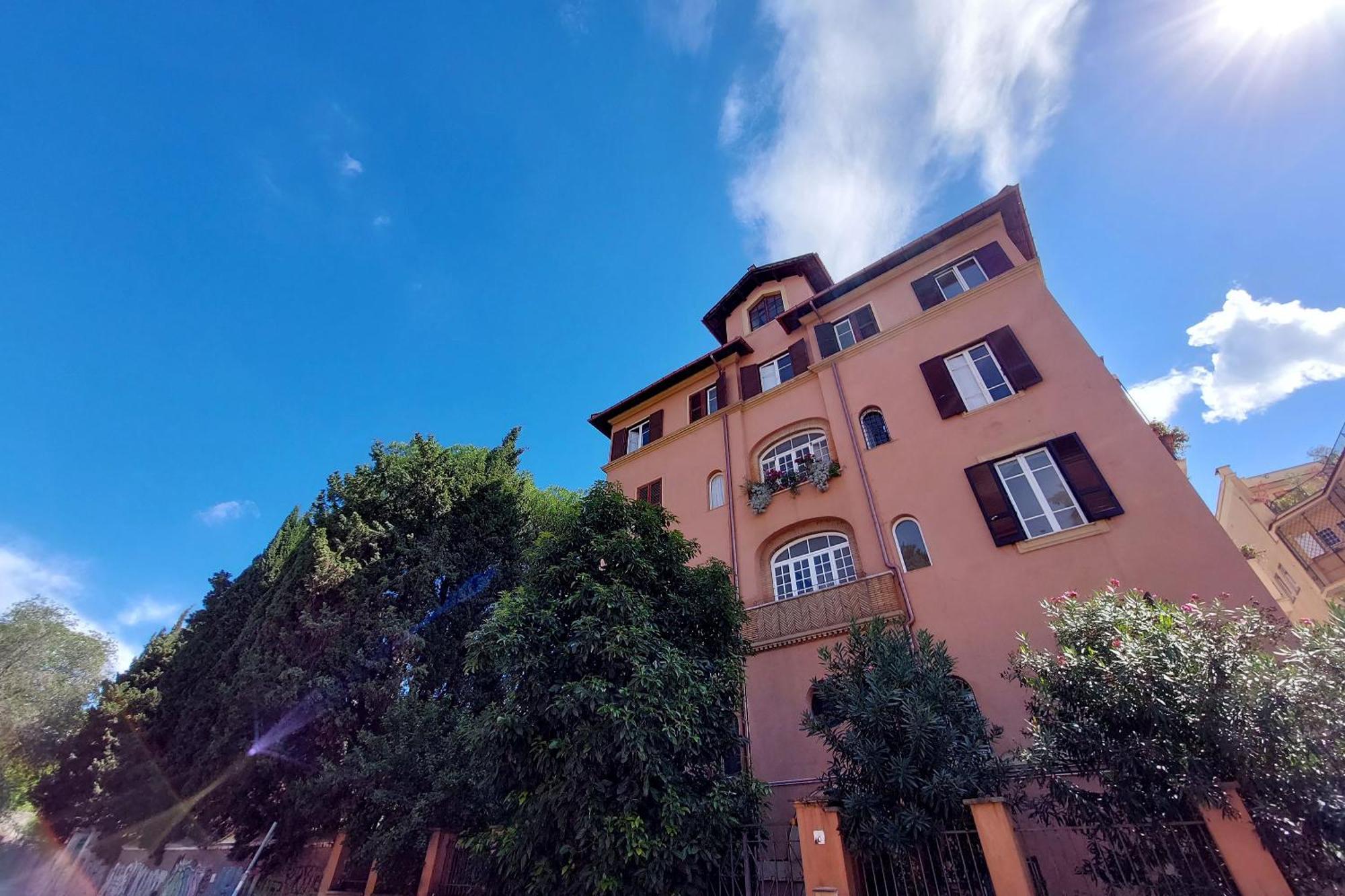 Apartment A Casa, Aventino